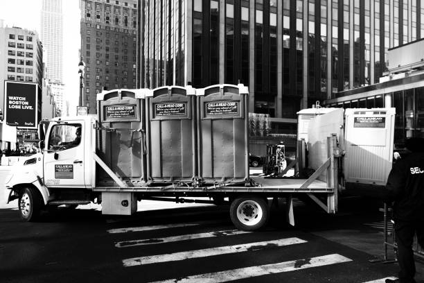 Best Construction site porta potty rental  in Wona Lake, IN